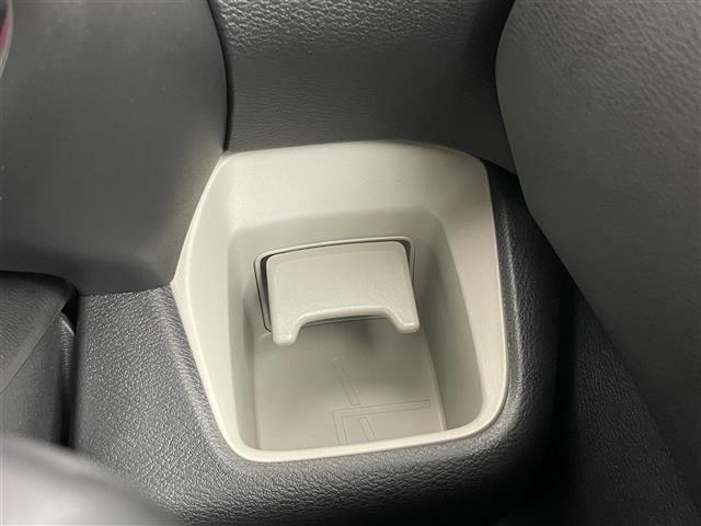 デリカミニ T プレミアム 届出済未使用車 マイパイロット 純正9インチディスプレイオーディオ マルチアラウンドモニター レーダークルーズ デジタルルームーミラー シートヒーター ステアリングヒーター オートハイビーム LED(29枚目)