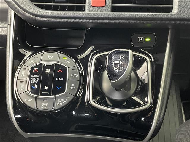 ヴォクシー ハイブリッドZS 煌III 純正10インチナビ バックカメラ ビルトインETC2.0 前後ドライブレコーダー 三眼LED セーフティセンス クルーズコントロール シートヒーター 純正アルミホイール オートハイビーム 地デジTV(26枚目)