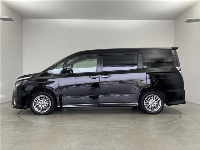 ヴォクシー ハイブリッドZS 煌III 純正10インチナビ バックカメラ ビルトインETC2.0 前後ドライブレコーダー 三眼LED セーフティセンス クルーズコントロール シートヒーター 純正アルミホイール オートハイビーム 地デジTV(38枚目)