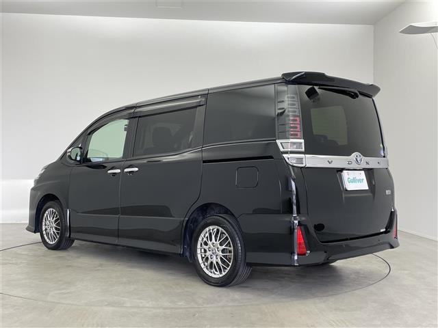 ヴォクシー ハイブリッドZS 煌III 純正10インチナビ バックカメラ ビルトインETC2.0 前後ドライブレコーダー 三眼LED セーフティセンス クルーズコントロール シートヒーター 純正アルミホイール オートハイビーム 地デジTV(43枚目)