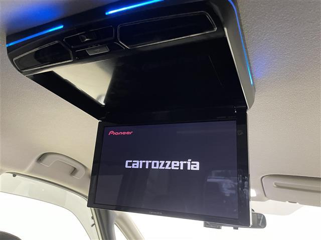 セレナ ハイウェイスター　Ｖ　プロパイロット　社外９インチナビ　フリップダウンモニター　アラウンドビューモニター　ＢＳＩ　ＥＴＣ　前後ドライブレコーダー　レーダークルーズコントロール　ＨＤＭＩ　純正アルミホイール　オートライト（3枚目）