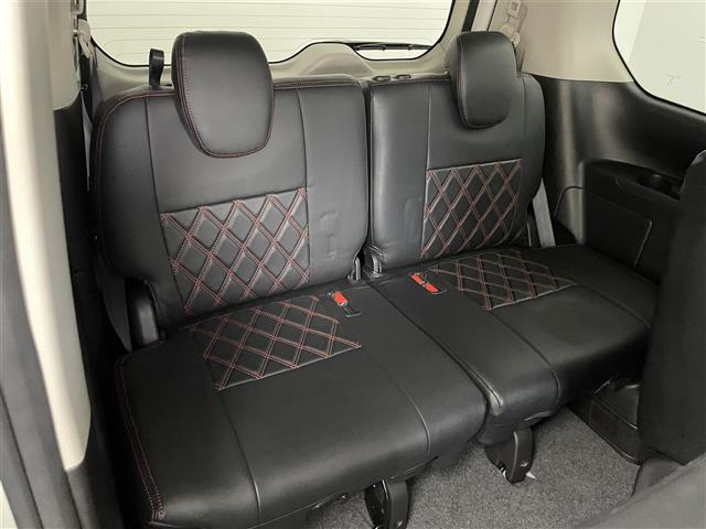 セレナ ハイウェイスター　Ｖ　プロパイロット　社外９インチナビ　フリップダウンモニター　アラウンドビューモニター　ＢＳＩ　ＥＴＣ　前後ドライブレコーダー　レーダークルーズコントロール　ＨＤＭＩ　純正アルミホイール　オートライト（19枚目）