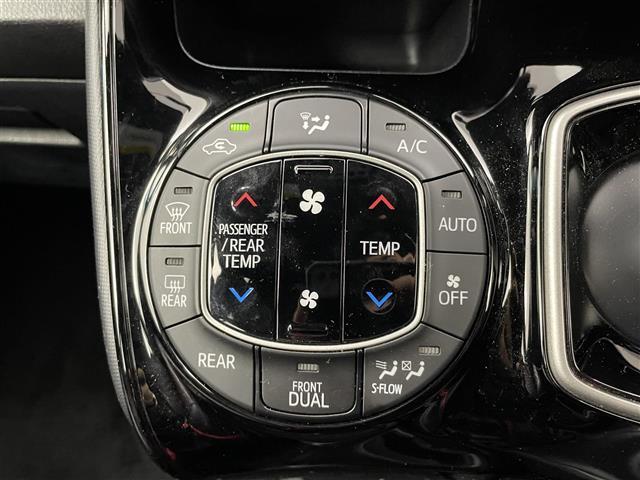 ノア ハイブリッドＳｉ　ダブルバイビー　純正１０インチナビ　バックカメラ　ビルトインＥＴＣ　ドライブレコーダー　セーフティセンス　クルーズコントロール　ミラー型ドラレコ　シートヒーター　純正アルミホイール　オートハイビーム　ＬＥＤライト（18枚目）