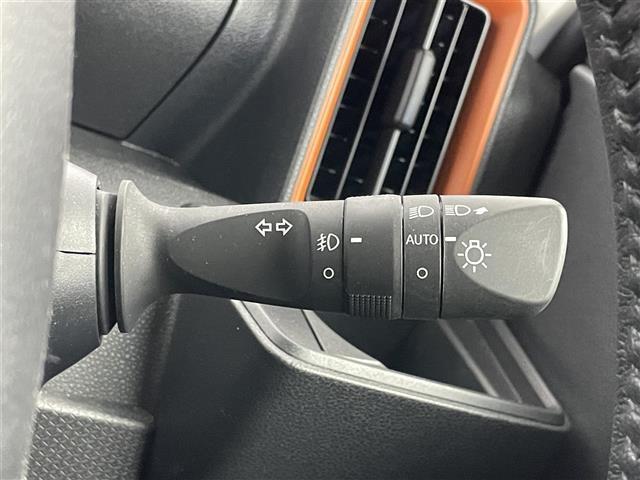 タント ファンクロスターボ スマートアシスト 社外8インチディスプレイオーディオ パノラマモニター BSM アダプティブクルーズコントロール シートヒーター HDMI 純正アルミホイール オートハイビーム LEDライト 地デジ(12枚目)