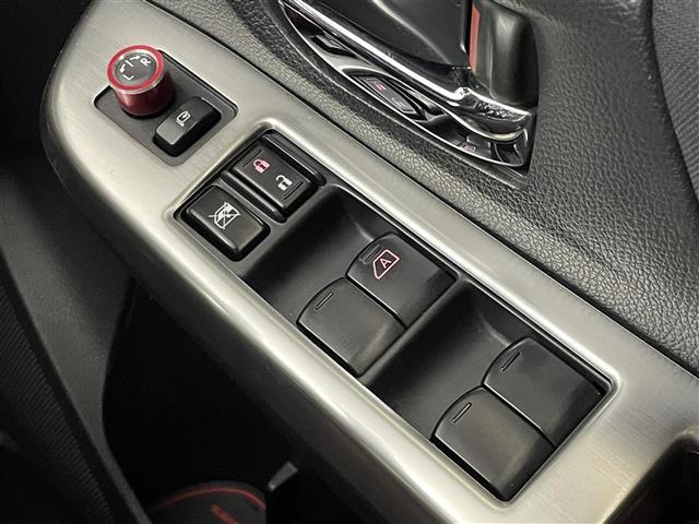 XV 2.0i-L アイサイト 純正ナビ バックカメラ ETC ドライブレコーダー アイサイトver2 レーダークルーズコントロール パドルシフト 純正アルミホイール プッシュスタート スマートキー オートライト HIDライト TV(31枚目)