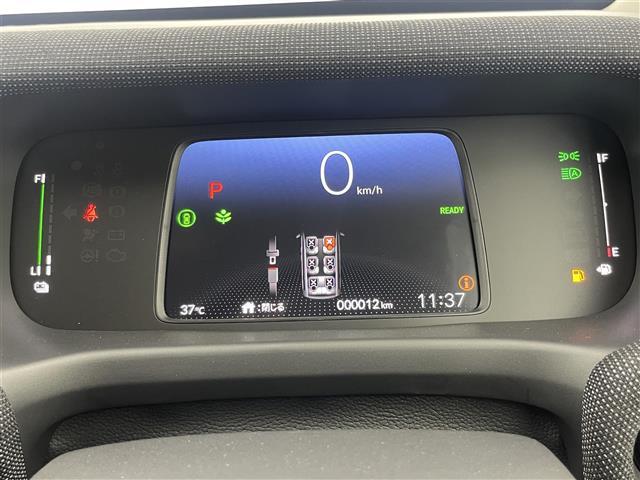 フリード ｅ：ＨＥＶエアー　ＥＸ　登録済未使用車　純正９インチナビ　Ｂカメラ　ＢＳＭ　ホンダセンシング　アダクティブクルーズコントロール　シートヒーター　純正アルミホイール　オートハイビーム　ＬＥＤヘッドライト　地デジＴＶ（7枚目）