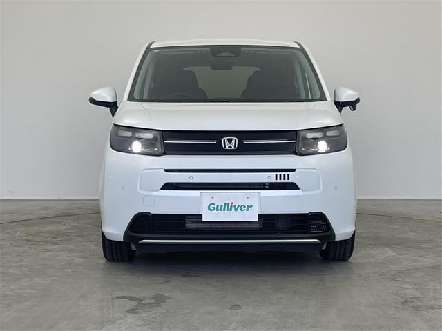 フリード ｅ：ＨＥＶエアー　ＥＸ　登録済未使用車　純正９インチナビ　Ｂカメラ　ＢＳＭ　ホンダセンシング　アダクティブクルーズコントロール　シートヒーター　純正アルミホイール　オートハイビーム　ＬＥＤヘッドライト　地デジＴＶ（36枚目）