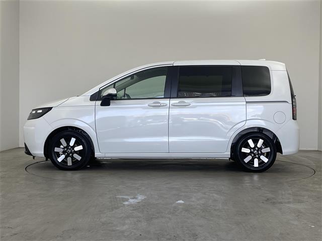 フリード ｅ：ＨＥＶエアー　ＥＸ　登録済未使用車　純正９インチナビ　Ｂカメラ　ＢＳＭ　ホンダセンシング　アダクティブクルーズコントロール　シートヒーター　純正アルミホイール　オートハイビーム　ＬＥＤヘッドライト　地デジＴＶ（38枚目）