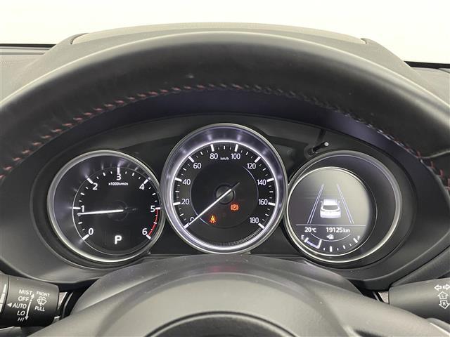 ＣＸ－８ ＸＤ　ブラックトーンエディション　ＢＯＳＥサウンド　純正１０．２５インチナビ　３６０度ビューモニター　ＢＳＭ　ＨＵＤ　ＥＴＣ　スマートブレーキサポート　レーダークルーズコントロール　シートヒーター　純正アルミ　オートハイビーム　ＬＥＤ（4枚目）
