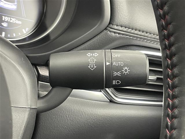 ＣＸ－８ ＸＤ　ブラックトーンエディション　ＢＯＳＥサウンド　純正１０．２５インチナビ　３６０度ビューモニター　ＢＳＭ　ＨＵＤ　ＥＴＣ　スマートブレーキサポート　レーダークルーズコントロール　シートヒーター　純正アルミ　オートハイビーム　ＬＥＤ（12枚目）