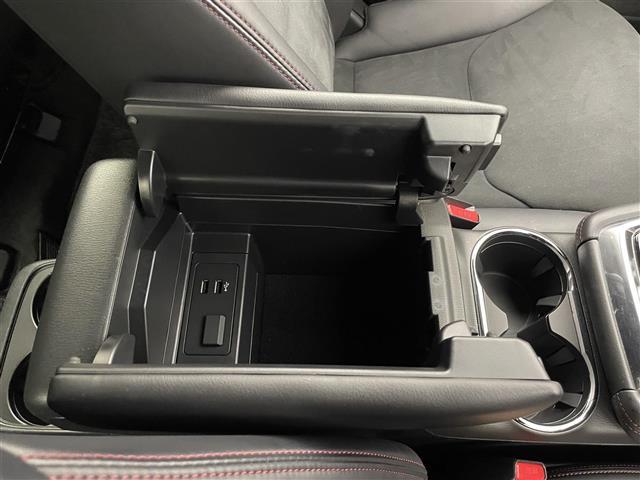 ＣＸ－８ ＸＤ　ブラックトーンエディション　ＢＯＳＥサウンド　純正１０．２５インチナビ　３６０度ビューモニター　ＢＳＭ　ＨＵＤ　ＥＴＣ　スマートブレーキサポート　レーダークルーズコントロール　シートヒーター　純正アルミ　オートハイビーム　ＬＥＤ（23枚目）