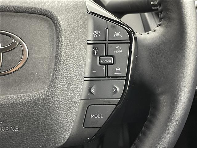 プリウス Ｚ　モデリスタエアロ　サンルーフ　純正１２．３インチディスプレイオーディオ　パノラミックビューモニター　ＢＳＭ　ビルトインＥＴＣ２．０　ドラレコ　レーダークルーズ　デジタルインナーミラーシートヒーター（16枚目）