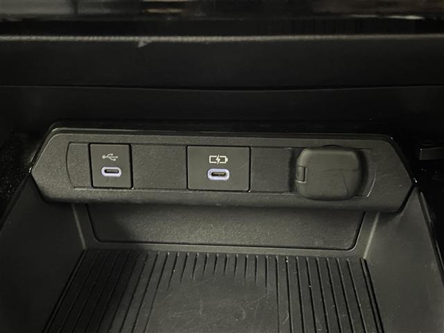 プリウス Ｚ　モデリスタエアロ　サンルーフ　純正１２．３インチディスプレイオーディオ　パノラミックビューモニター　ＢＳＭ　ビルトインＥＴＣ２．０　ドラレコ　レーダークルーズ　デジタルインナーミラーシートヒーター（29枚目）