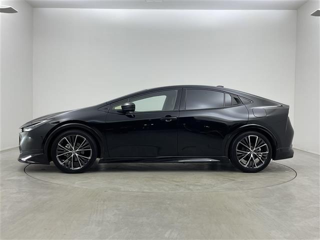 プリウス Ｚ　モデリスタエアロ　サンルーフ　純正１２．３インチディスプレイオーディオ　パノラミックビューモニター　ＢＳＭ　ビルトインＥＴＣ２．０　ドラレコ　レーダークルーズ　デジタルインナーミラーシートヒーター（38枚目）