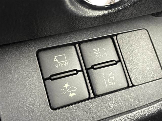 シエンタ Ｇ　クエロ　純正ナビ　パノラミックビューモニター　ＥＴＣ　前後ドライブレコーダー　セーフティセンス　ステアリングスイッチ　コーナーセンサー　プッシュスタート　スマートキー　オートハイビーム　ＬＥＤライト　地デジ（15枚目）