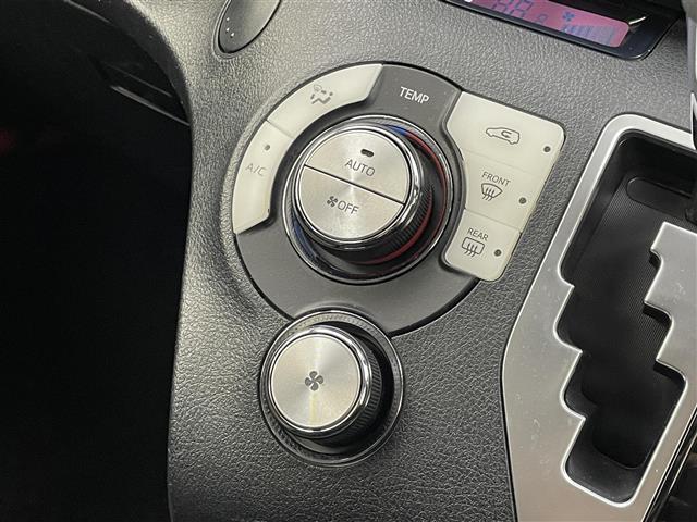 シエンタ Ｇ　クエロ　純正ナビ　パノラミックビューモニター　ＥＴＣ　前後ドライブレコーダー　セーフティセンス　ステアリングスイッチ　コーナーセンサー　プッシュスタート　スマートキー　オートハイビーム　ＬＥＤライト　地デジ（27枚目）