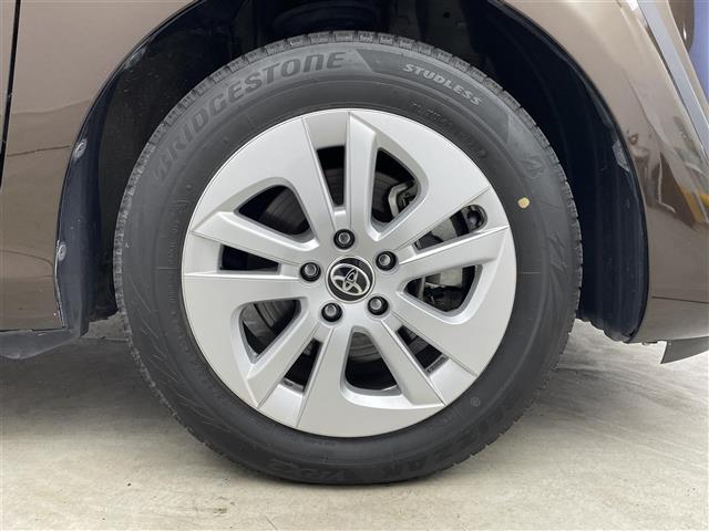 シエンタ Ｇ　クエロ　純正ナビ　パノラミックビューモニター　ＥＴＣ　前後ドライブレコーダー　セーフティセンス　ステアリングスイッチ　コーナーセンサー　プッシュスタート　スマートキー　オートハイビーム　ＬＥＤライト　地デジ（34枚目）