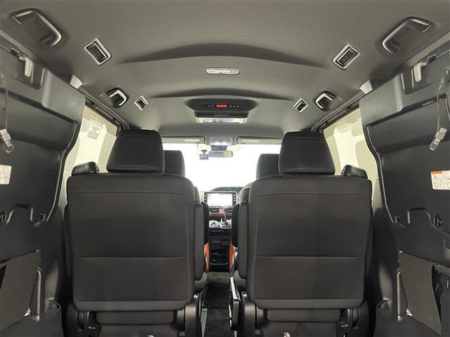 ヴォクシー ＺＳ　純正１０インチナビ　フリップダウンモニター　バックカメラ　ビルトインＥＴＣ　前後ドライブレコーダー　セーフティセンス　クルーズコントロール　純正アルミホイール　オートハイビーム　ＬＥＤライト　地デジ（31枚目）