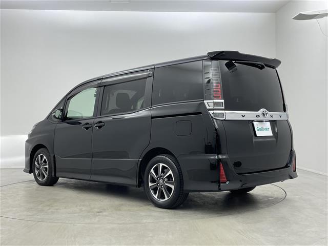 ヴォクシー ＺＳ　純正１０インチナビ　フリップダウンモニター　バックカメラ　ビルトインＥＴＣ　前後ドライブレコーダー　セーフティセンス　クルーズコントロール　純正アルミホイール　オートハイビーム　ＬＥＤライト　地デジ（43枚目）