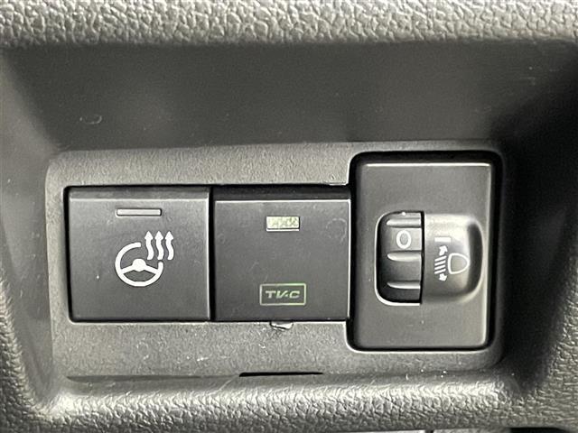 スペーシアカスタム ハイブリッドＸＳ　純正９インチナビ　全方位モニター　ＨＵＤ　ＥＴＣ前後ドライブレコーダー　セーフティサポート　アダプティブクルーズコントロール　シートヒーター　ステアリングヒーター　ＨＤＭＩ　オートハイビーム　ＬＥＤ（19枚目）