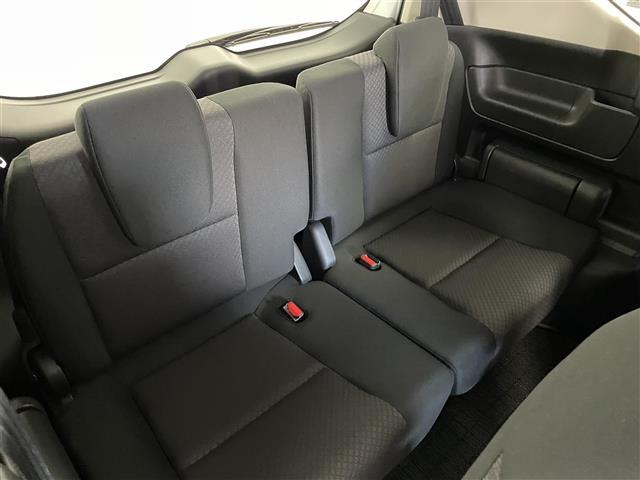 フリード Ｇブラックスタイル　ホンダセンシング　純正９インチナビ　バックカメラ　ビルトインＥＴＣ２．０　前後ドライブレコーダ―　アダプティブクルーズコントロール　シートヒーター　純正アルミホイール　オートライト　ＬＥＤヘッドライト（22枚目）