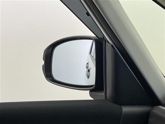 フリード Ｇブラックスタイル　ホンダセンシング　純正９インチナビ　バックカメラ　ビルトインＥＴＣ２．０　前後ドライブレコーダ―　アダプティブクルーズコントロール　シートヒーター　純正アルミホイール　オートライト　ＬＥＤヘッドライト（30枚目）