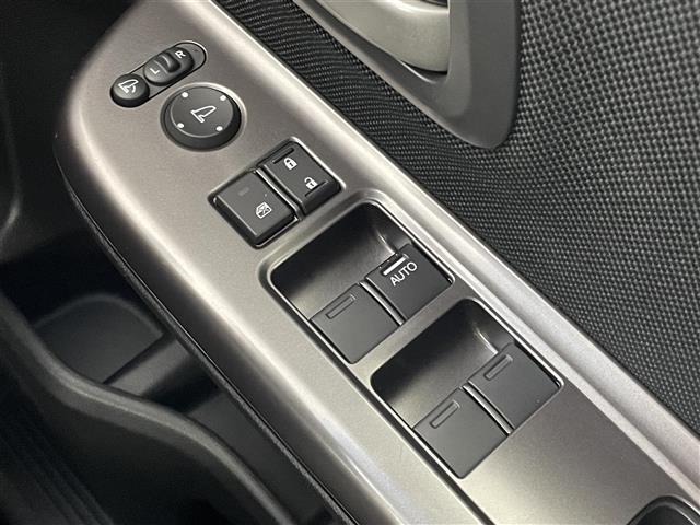 フリード Ｇブラックスタイル　ホンダセンシング　純正９インチナビ　バックカメラ　ビルトインＥＴＣ２．０　前後ドライブレコーダ―　アダプティブクルーズコントロール　シートヒーター　純正アルミホイール　オートライト　ＬＥＤヘッドライト（31枚目）