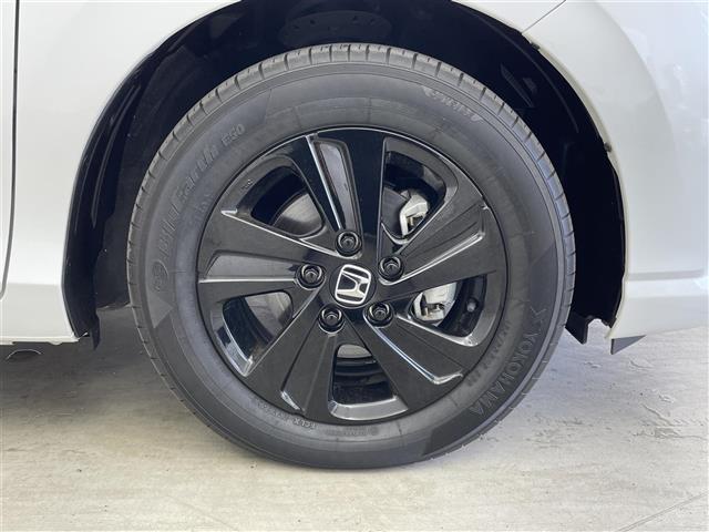 フリード Ｇブラックスタイル　ホンダセンシング　純正９インチナビ　バックカメラ　ビルトインＥＴＣ２．０　前後ドライブレコーダ―　アダプティブクルーズコントロール　シートヒーター　純正アルミホイール　オートライト　ＬＥＤヘッドライト（34枚目）