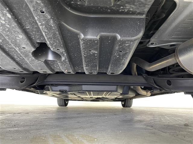 フリード Ｇブラックスタイル　ホンダセンシング　純正９インチナビ　バックカメラ　ビルトインＥＴＣ２．０　前後ドライブレコーダ―　アダプティブクルーズコントロール　シートヒーター　純正アルミホイール　オートライト　ＬＥＤヘッドライト（35枚目）