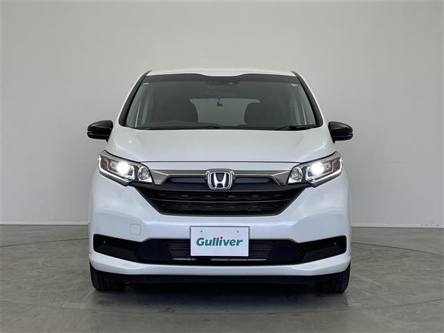 フリード Ｇブラックスタイル　ホンダセンシング　純正９インチナビ　バックカメラ　ビルトインＥＴＣ２．０　前後ドライブレコーダ―　アダプティブクルーズコントロール　シートヒーター　純正アルミホイール　オートライト　ＬＥＤヘッドライト（36枚目）