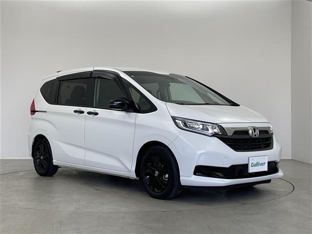 フリード Ｇブラックスタイル　ホンダセンシング　純正９インチナビ　バックカメラ　ビルトインＥＴＣ２．０　前後ドライブレコーダ―　アダプティブクルーズコントロール　シートヒーター　純正アルミホイール　オートライト　ＬＥＤヘッドライト（41枚目）