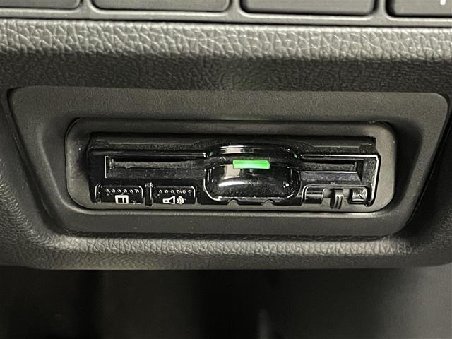 ステップワゴン モデューロX ホンダセンシング 純正9インチナビ バックカメラ ETC ホンダセンシング アダプティブクルーズコントロール パドルシフト 両側パワースライドドア 純正アルミホイール スマートキー LEDヘッドライト 地デジフルセグ(16枚目)