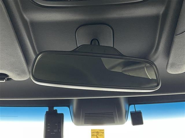 N-BOXカスタム Lターボ スタイル+ブラック 純正9インチナビ バックカメラ ビルトインETC 前後ドライブレコーダー ホンダセンシング アダプティブクルーズコントロール シートヒーター 純正アルミホイール オートライト LEDヘッドライト TV(25枚目)