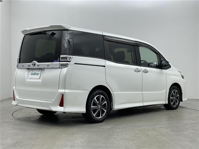 ヴォクシー ZS 煌III 純正9インチナビ フリップダウンモニター バックカメラ ビルトインETC セーフティセンス クルーズコントロール 純正アルミホイール スマートキー オートハイビーム LEDヘッドライト 地デジフルセグ(42枚目)