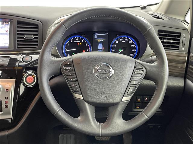 エルグランド 250ハイウェイスターS 純正ナビ フリップダウンモニター アラウンドビューモニター ビルトインETC ドライブレコーダー エマージェンシーブレーキ レーダークルーズコントロール オートライト LEDヘッドライト 地デジTV(8枚目)