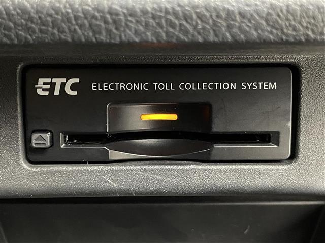 エルグランド 250ハイウェイスターS 純正ナビ フリップダウンモニター アラウンドビューモニター ビルトインETC ドライブレコーダー エマージェンシーブレーキ レーダークルーズコントロール オートライト LEDヘッドライト 地デジTV(16枚目)