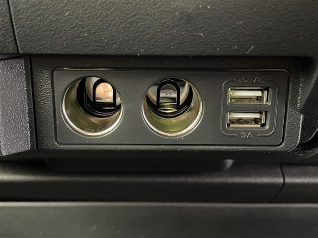 ハイエースバン ロングスーパーGL モデリスタエアロ 純正ナビ バックカメラ ビルトインETC ドライブレコーダー 両側スライドドア 社外アルミホイール フロアマット プッシュスタート リモコンキー オートライト 地デジフルセグ(15枚目)