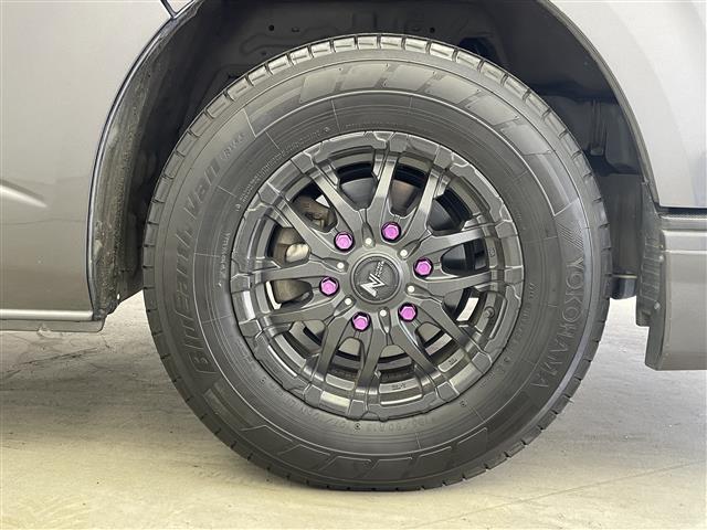 ハイエースバン ロングスーパーGL モデリスタエアロ 純正ナビ バックカメラ ビルトインETC ドライブレコーダー 両側スライドドア 社外アルミホイール フロアマット プッシュスタート リモコンキー オートライト 地デジフルセグ(18枚目)