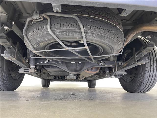 ハイエースバン ロングスーパーGL モデリスタエアロ 純正ナビ バックカメラ ビルトインETC ドライブレコーダー 両側スライドドア 社外アルミホイール フロアマット プッシュスタート リモコンキー オートライト 地デジフルセグ(19枚目)