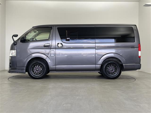 ハイエースバン ロングスーパーGL モデリスタエアロ 純正ナビ バックカメラ ビルトインETC ドライブレコーダー 両側スライドドア 社外アルミホイール フロアマット プッシュスタート リモコンキー オートライト 地デジフルセグ(22枚目)