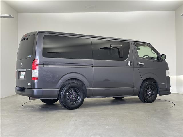 ハイエースバン ロングスーパーGL モデリスタエアロ 純正ナビ バックカメラ ビルトインETC ドライブレコーダー 両側スライドドア 社外アルミホイール フロアマット プッシュスタート リモコンキー オートライト 地デジフルセグ(26枚目)