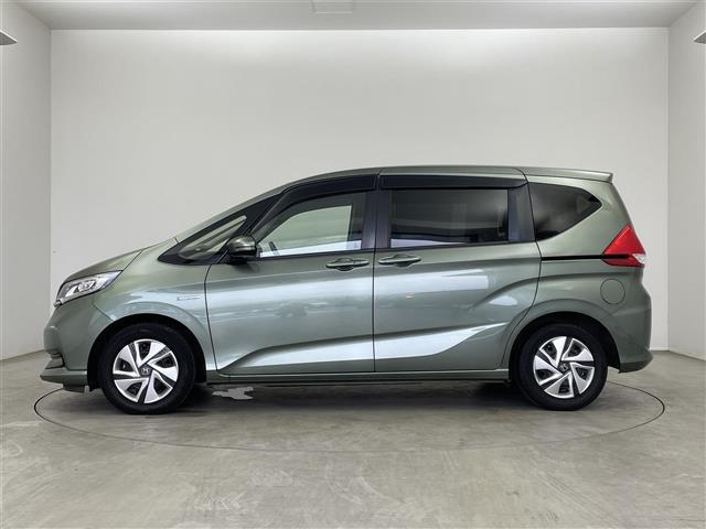 フリードハイブリッド ハイブリッド・Gホンダセンシング 純正9インチナビ フリップダウンモニター バックカメラ ビルトインETC 前後ドライブレコーダー アダプティブクルーズコントロール シートヒーター 純正アルミホイール オートライト LED 地デジTV(38枚目)
