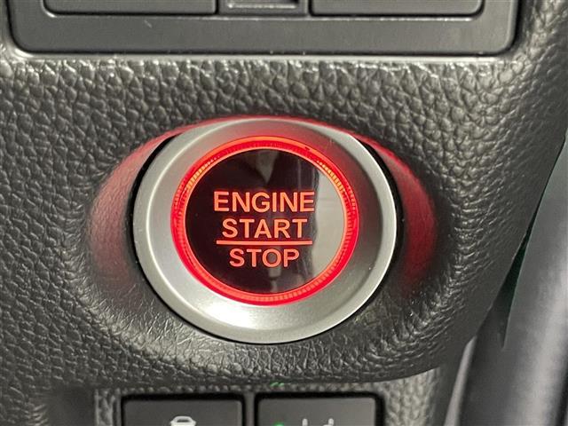 N-BOXカスタム G・EXホンダセンシング 純正8インチナビ バックカメラ ビルトインETC 前後ドライブレコーダー ホンダセンシング アダプティブクルーズコントロール 純正アルミホイール オートハイビーム LEDヘッドライト 地デジフルセグ(15枚目)