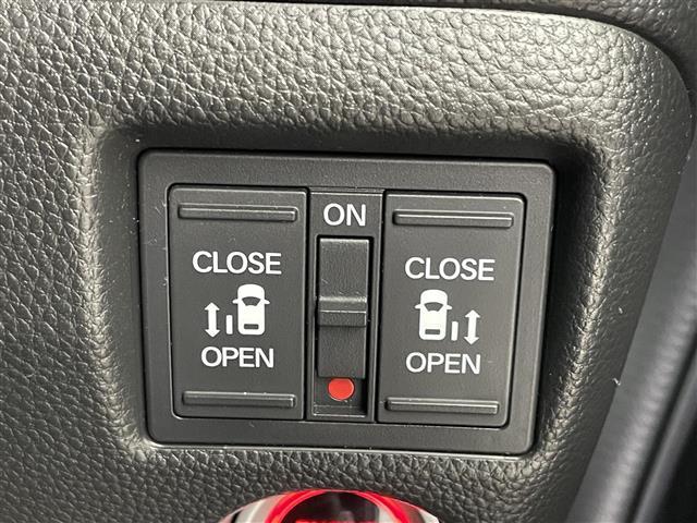 N-BOXカスタム G・EXホンダセンシング 純正8インチナビ バックカメラ ビルトインETC 前後ドライブレコーダー ホンダセンシング アダプティブクルーズコントロール 純正アルミホイール オートハイビーム LEDヘッドライト 地デジフルセグ(17枚目)