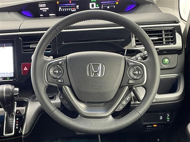 ステップワゴンスパーダ スパーダ ホンダセンシング 純正9インチナビ フリップダウンモニター バックカメラ ビルトインETC2.0 アダプティブクルーズコントロール ホンダセンシング 純正アルミホイール オートライト LEDヘッドライト 地デジTV(8枚目)