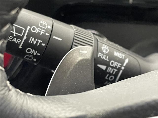 ステップワゴンスパーダ スパーダ ホンダセンシング 純正9インチナビ フリップダウンモニター バックカメラ ビルトインETC2.0 アダプティブクルーズコントロール ホンダセンシング 純正アルミホイール オートライト LEDヘッドライト 地デジTV(11枚目)