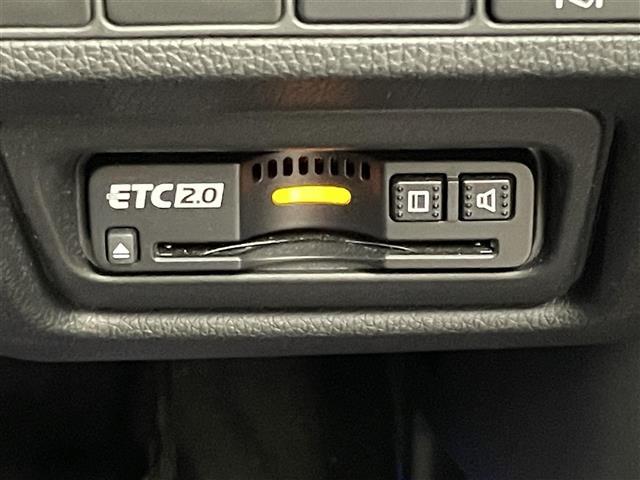 ステップワゴンスパーダ スパーダ ホンダセンシング 純正9インチナビ フリップダウンモニター バックカメラ ビルトインETC2.0 アダプティブクルーズコントロール ホンダセンシング 純正アルミホイール オートライト LEDヘッドライト 地デジTV(16枚目)