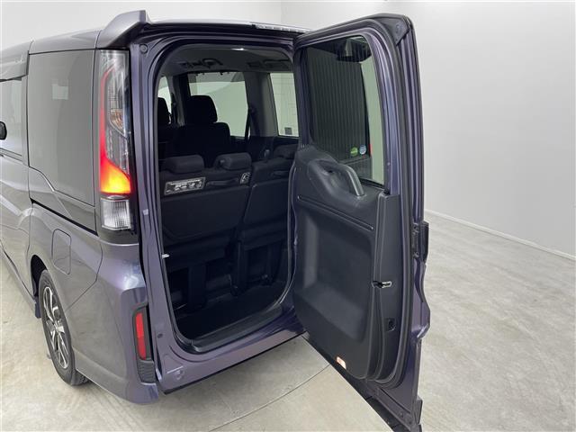 ステップワゴンスパーダ スパーダ ホンダセンシング 純正9インチナビ フリップダウンモニター バックカメラ ビルトインETC2.0 アダプティブクルーズコントロール ホンダセンシング 純正アルミホイール オートライト LEDヘッドライト 地デジTV(25枚目)