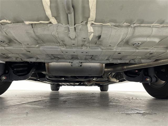 ステップワゴンスパーダ スパーダ ホンダセンシング 純正9インチナビ フリップダウンモニター バックカメラ ビルトインETC2.0 アダプティブクルーズコントロール ホンダセンシング 純正アルミホイール オートライト LEDヘッドライト 地デジTV(35枚目)