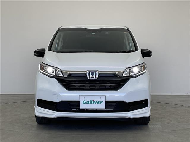 フリードハイブリッド ハイブリッド・Gブラックスタイル モデューロエアロ 純正9インチナビ バックカメラ ビルトインETC 前後ドライブレコーダー ホンダセンシング アダプティブクルーズコントロール シートヒーター 純正アルミホイール オートライト LED(36枚目)